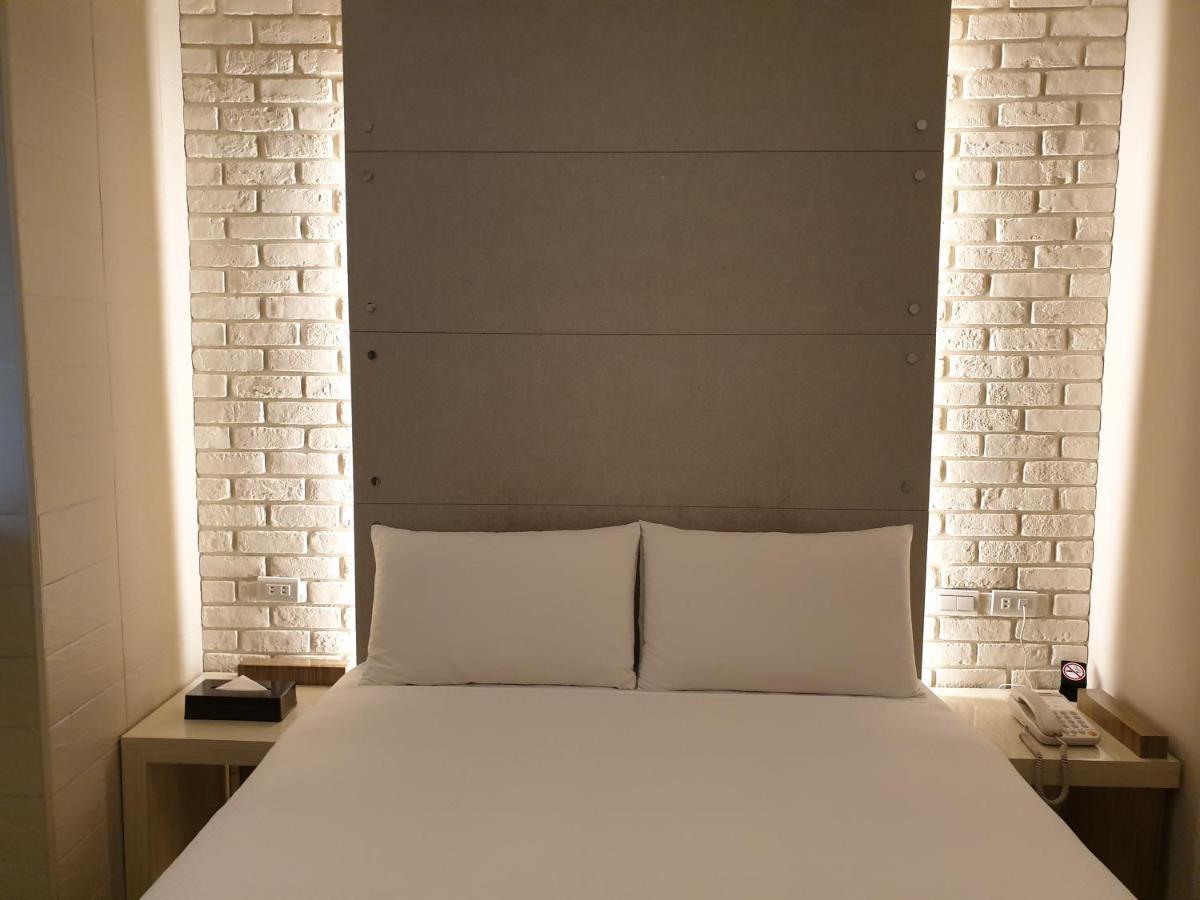 Changhua Hotel Taipei Exterior photo