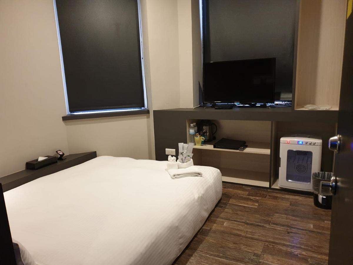Changhua Hotel Taipei Exterior photo
